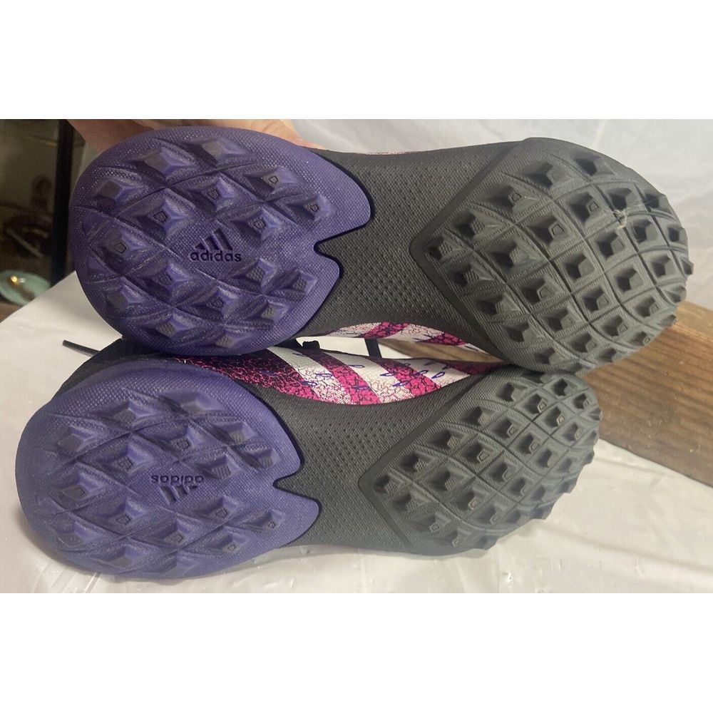 Boys Adidas Predator‎ Freak .3 Turf Soccer Shoes- Size 3- Excellent Condition - Picture 10 of 11